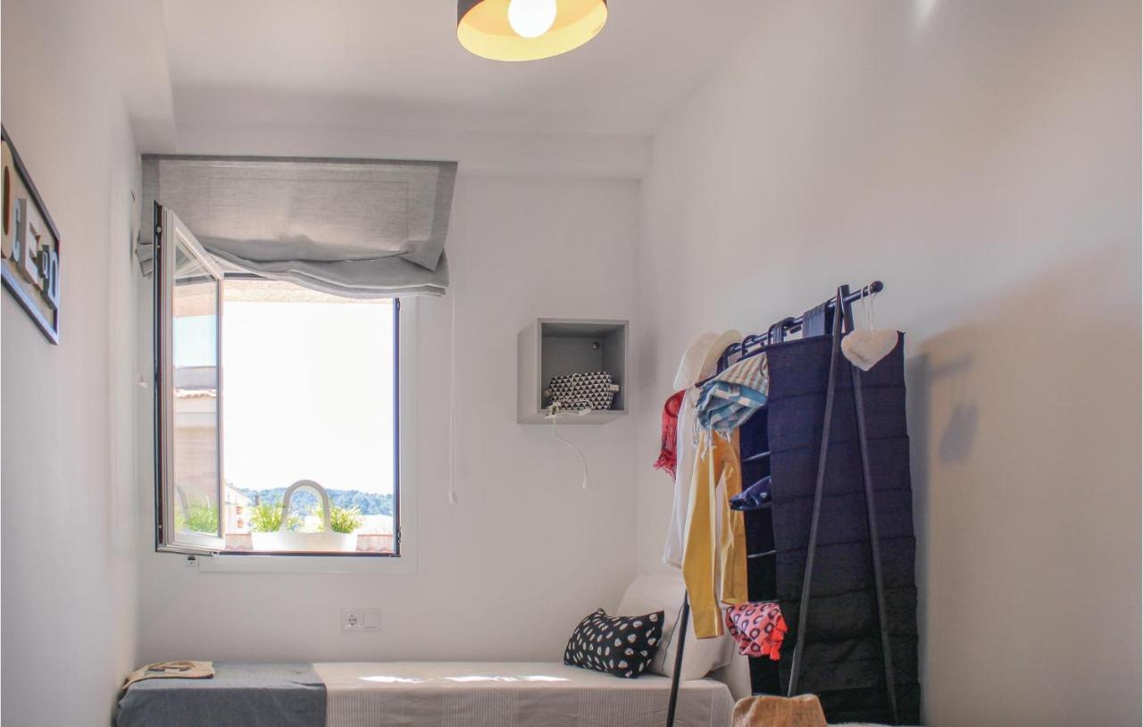 Stunning Apartment In Tossa De Mar With Kitchen Екстер'єр фото
