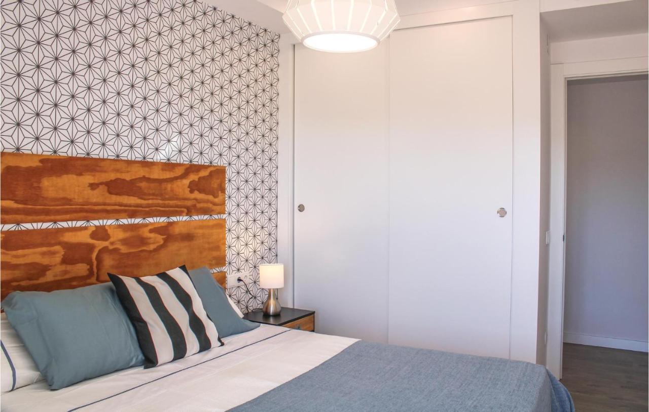 Stunning Apartment In Tossa De Mar With Kitchen Екстер'єр фото